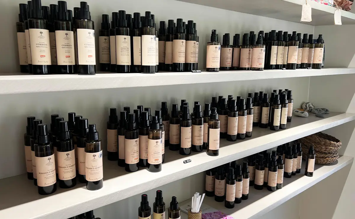 Aufguss Masters - Visita alla distilleria Essences Naturelles Corses